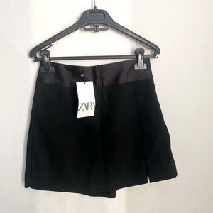 Brand new, small, Zara Skort bottoms.
